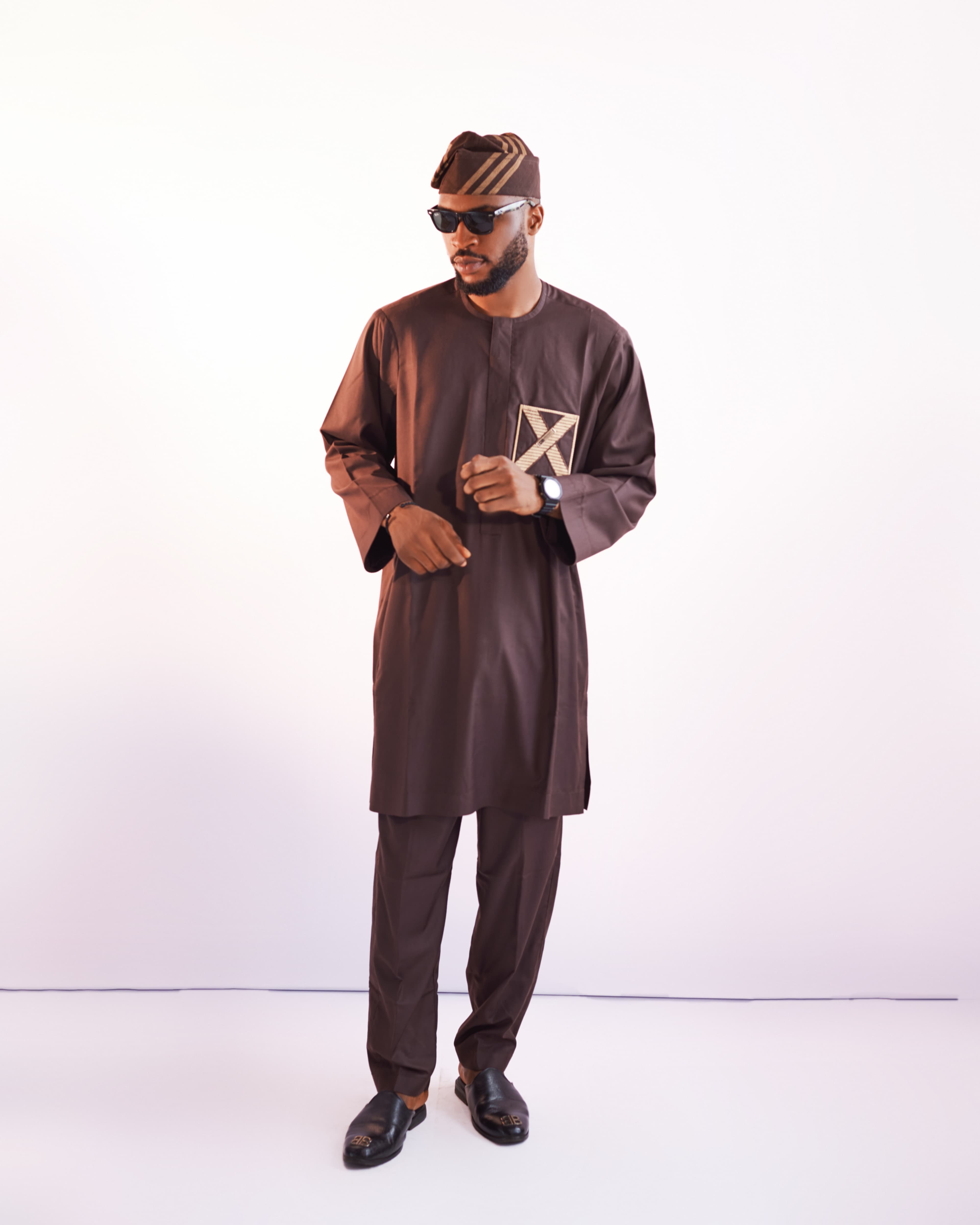 LỌ́BÀ LỌ́BÀ Male Kaftan with Native Yoruba cap (Fíla)
